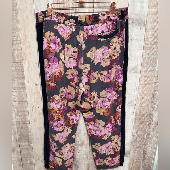 Anthropologie Floral Print Pants - Black and Pink - Picture 3 of 9